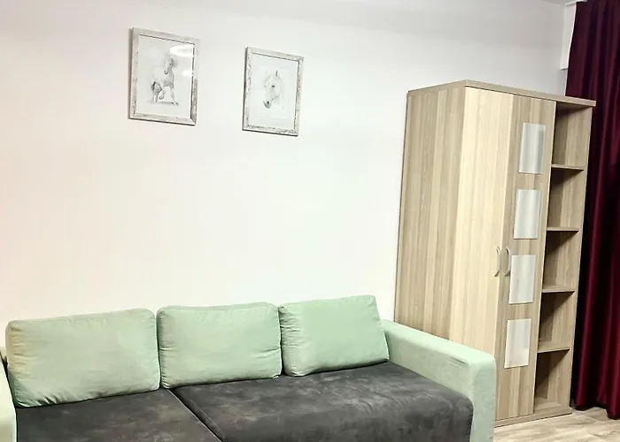 Cara 1 Min Walk To The Summerland *