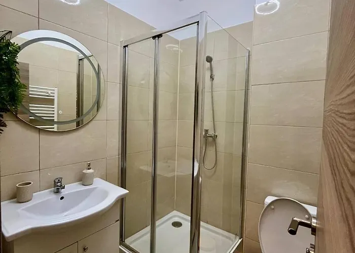 Cara 1 Min Walk To The Summerland *