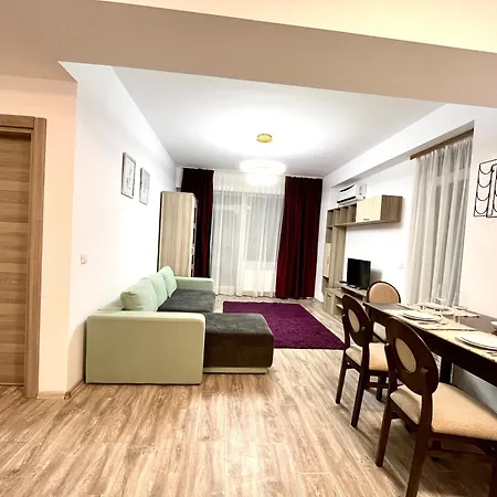 Cara 1 Min Walk To The Summerland Apartman