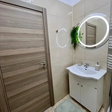 Cara 1 Min Walk To The Summerland Apartamento *