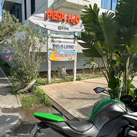 Cara 1 Min Walk To The Summerland * Mamaia