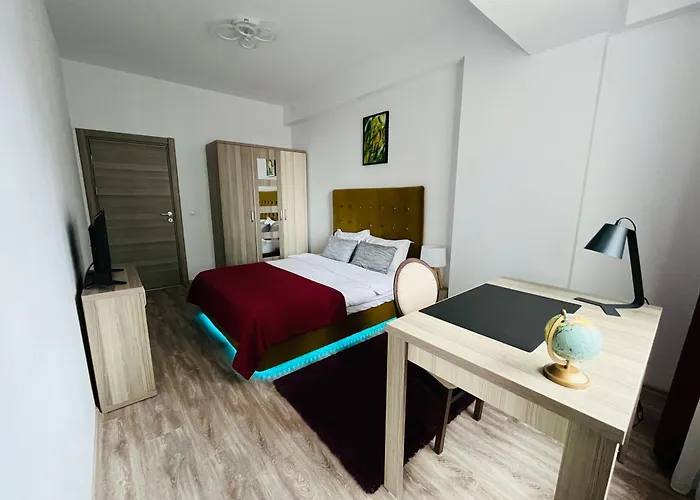 Cara 1 Min Walk To The Summerland Mamaia